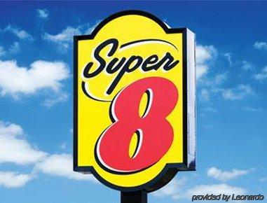 Super 8 Hotel Qingdao Railway Station Gui Zhou Road מראה חיצוני תמונה